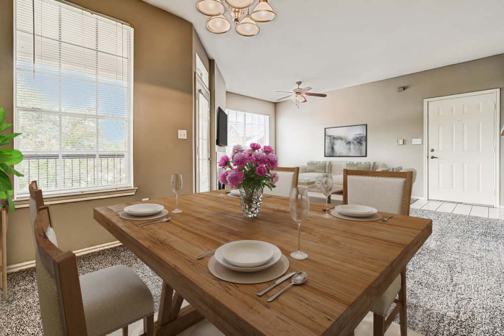Dining area at Champion Lake Apartment Homes in Shreveport, Louisiana