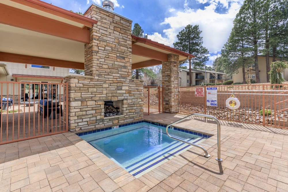 Hot tub outside at Trailside Apartments in Flagstaff, Arizona