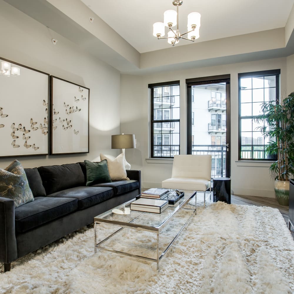 Spacious model living room at Cantabria at Turtle Creek in Dallas, Texas