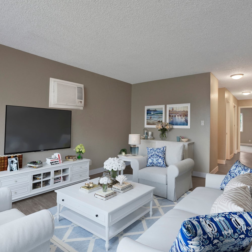 Spacious floor plans at The Hawthorne in Carmichael, California