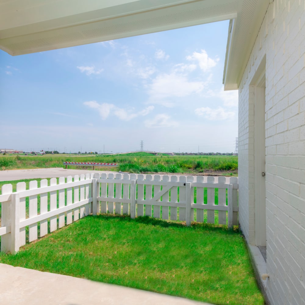Beautiful landscaping at The Townhomes at BlueBonnet Trails in Waxahachie, Texas