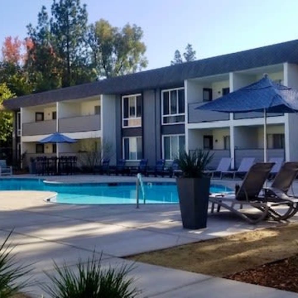Pool area at River Blu in Sacramento, California