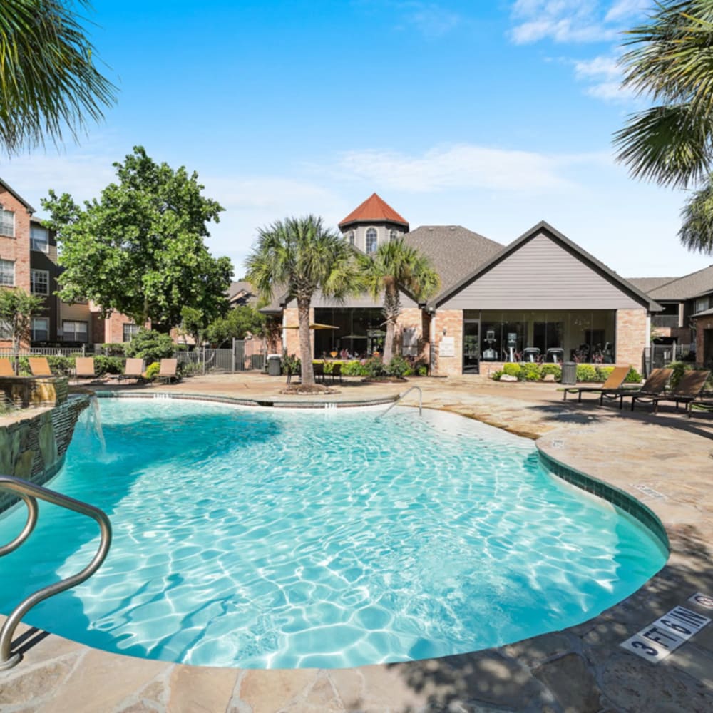 Swimming pool at River Pointe in Conroe, Texas