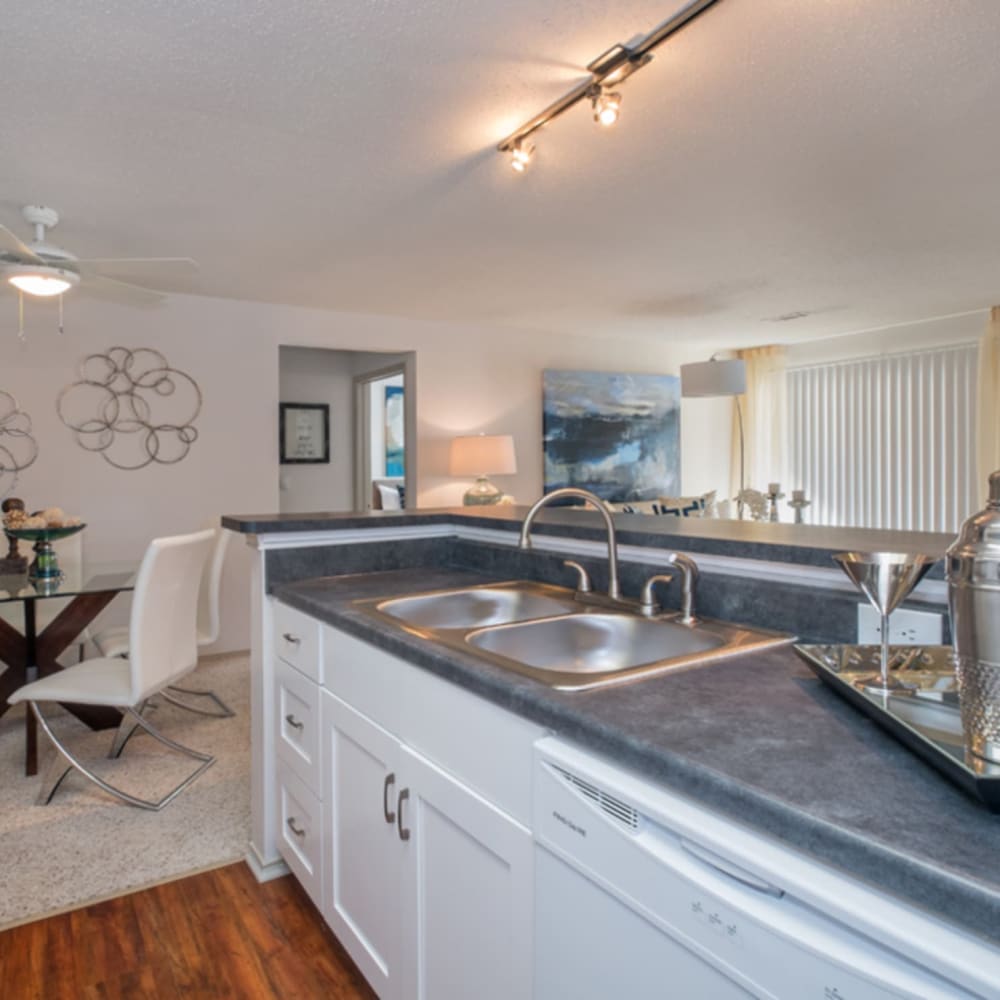 Gourmet style kitchen at Butternut Ridge Apartments in North Olmsted, Ohio