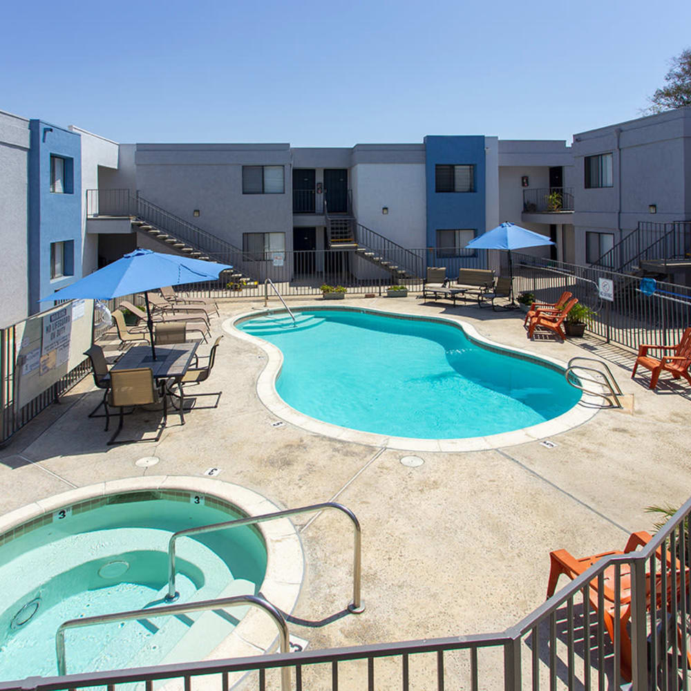 Pool and hot tub at Bridgeview Apartments, San Diego, California