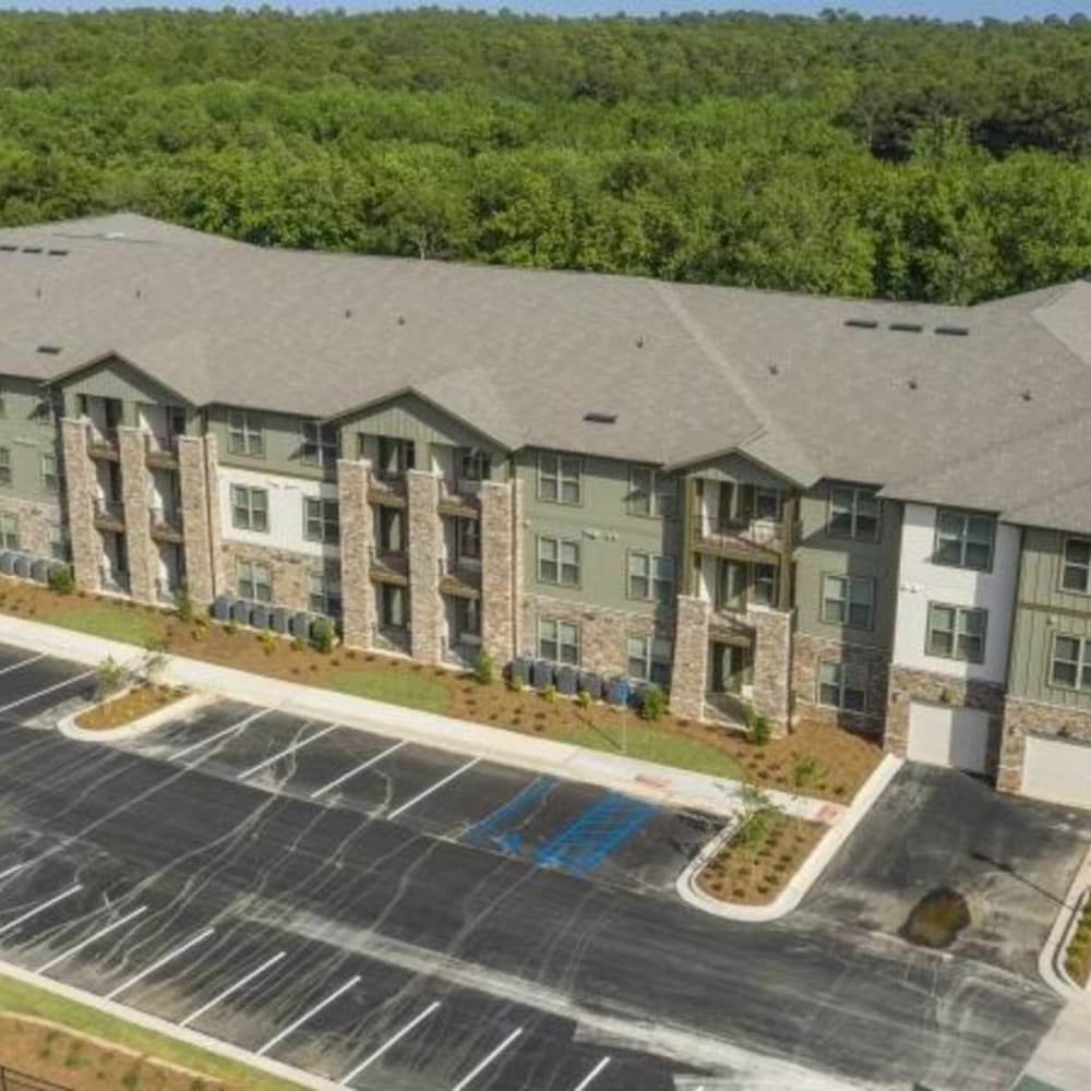 Aerial view of an apartment building at Retreat at Fairhope Village in Fairhope, Alabama