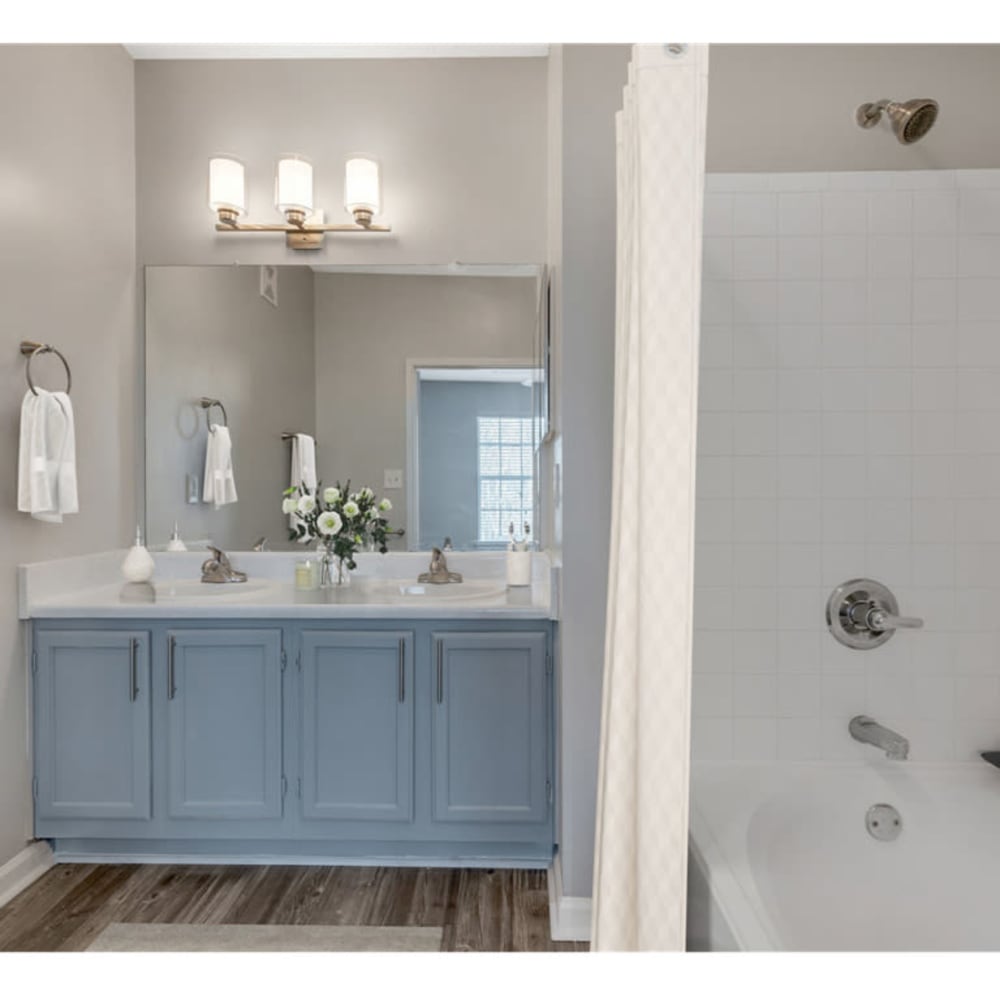 A double sink in an apartment bathroom at Astoria in Mobile, Alabama