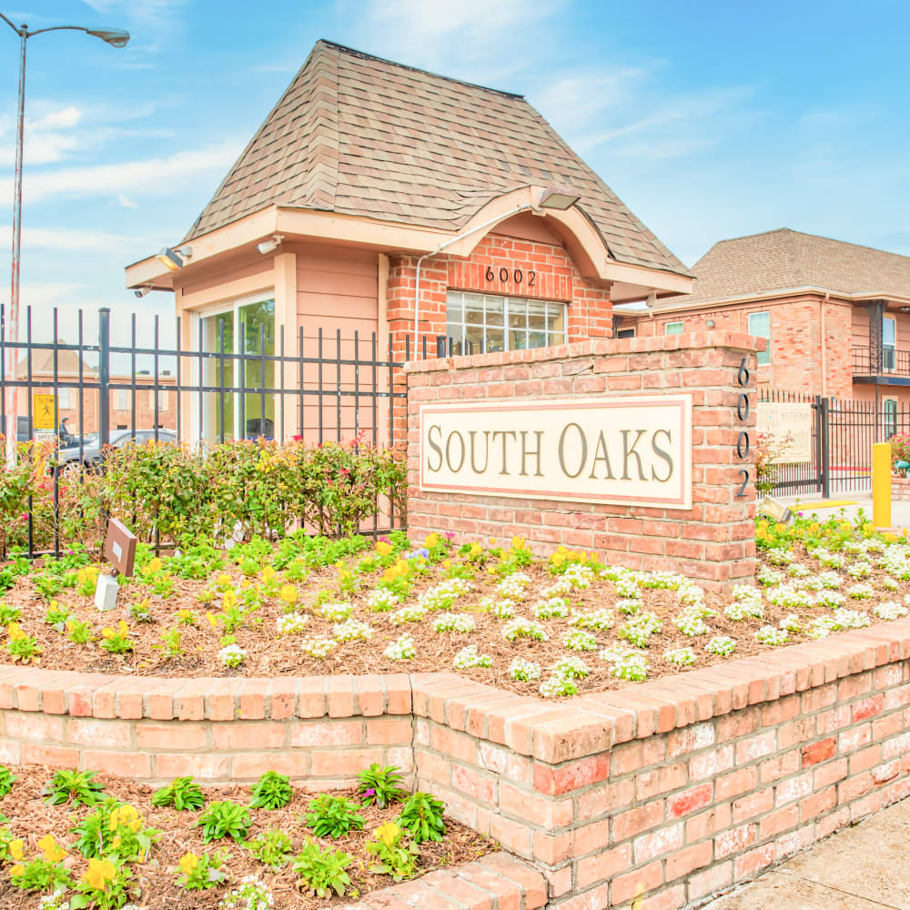 Entry to South Oaks in Houston, Texas