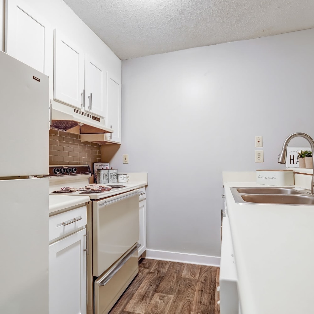 Kitchen with a breakfast bar at 1022 West Apartment Homes in Gaffney, South Carolina