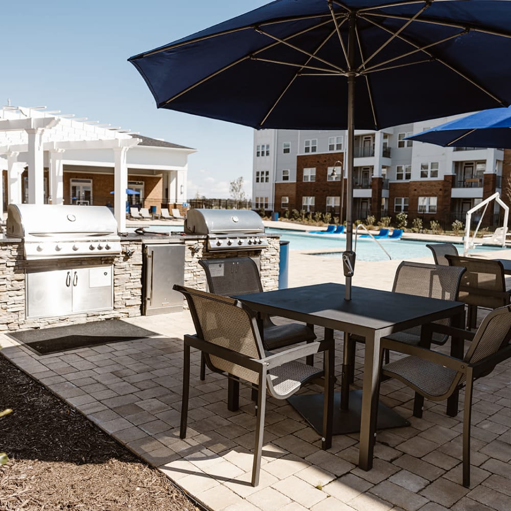 Center West Apartments offers a Swimming Pool in Midlothian, Virginia