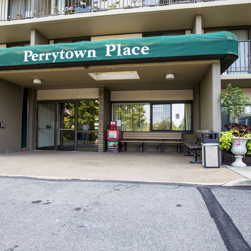 Entrance at Perrytown Place in Pittsburgh, Pennsylvania
