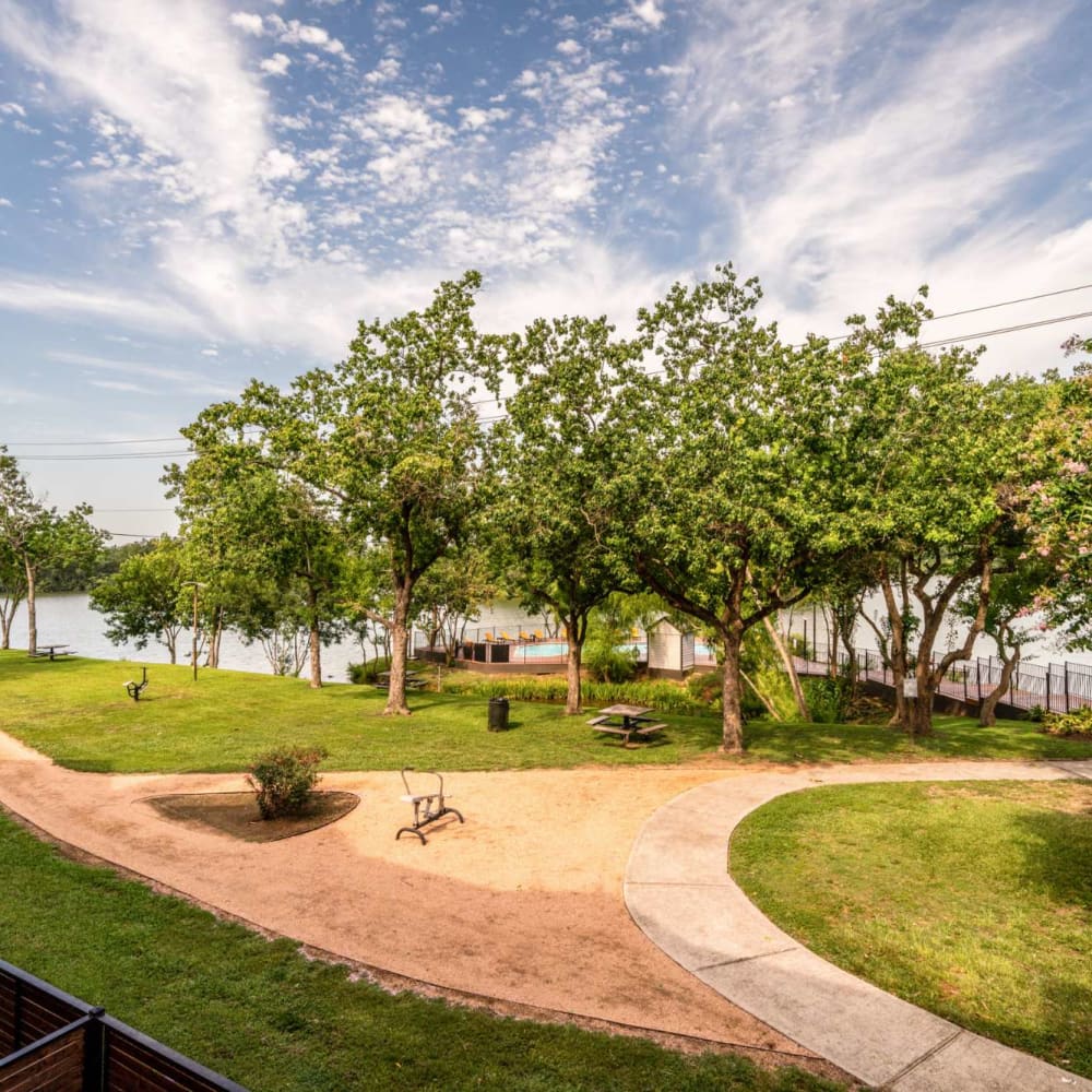 Walking trails around property at The Madison on the Lake in Houston, Texas