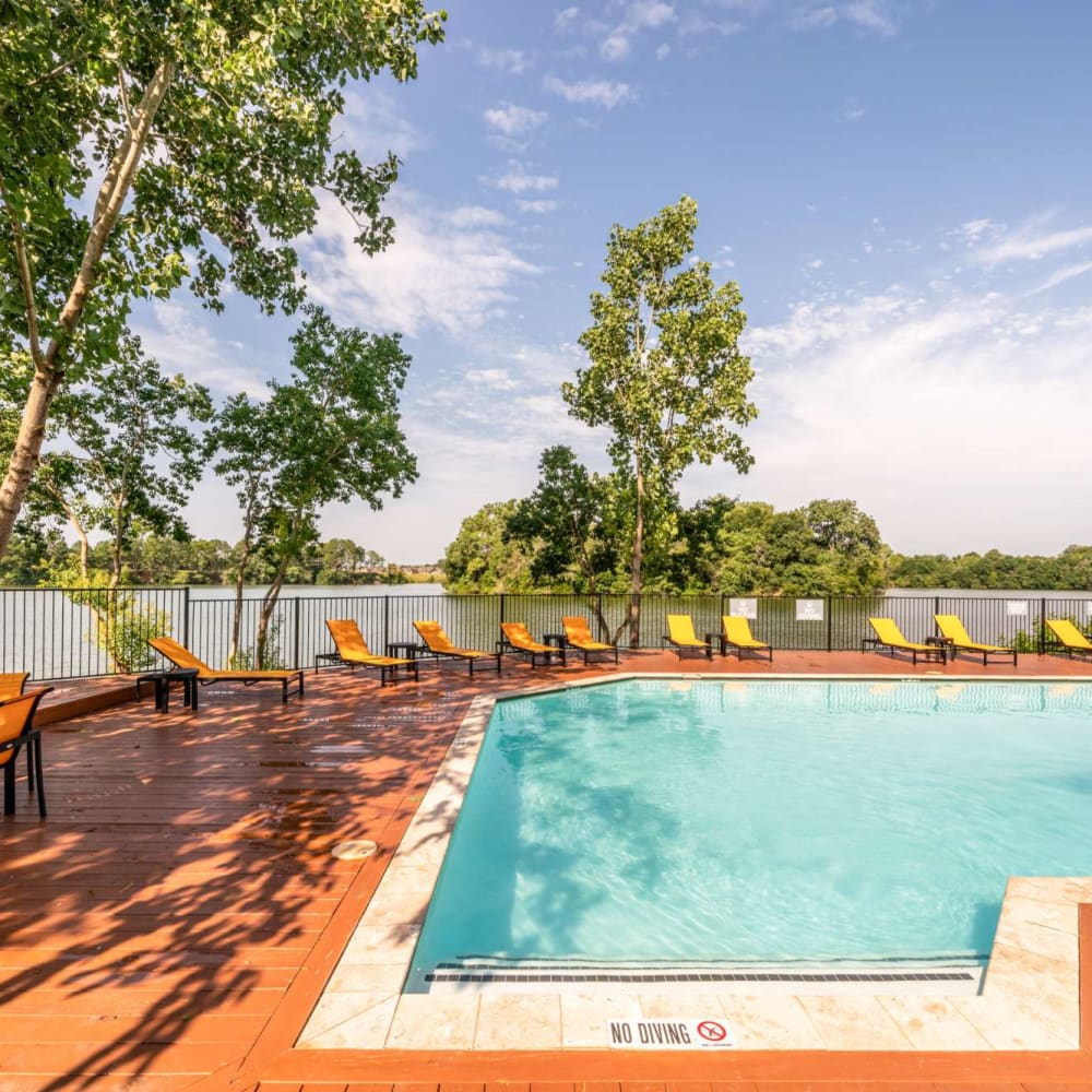 Amazing lake views at The Madison on the Lake in Houston, Texas