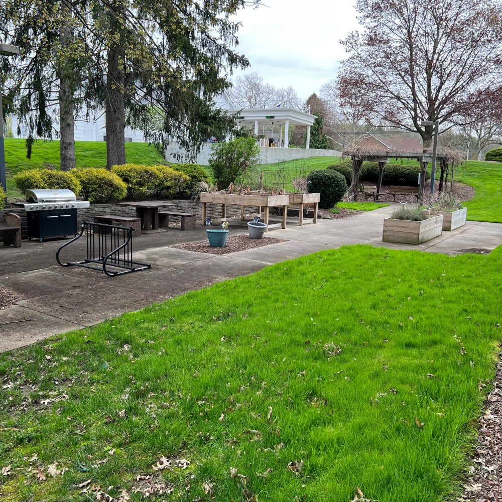 Outdoor picnic area at Tower 43 in Kent, Ohio