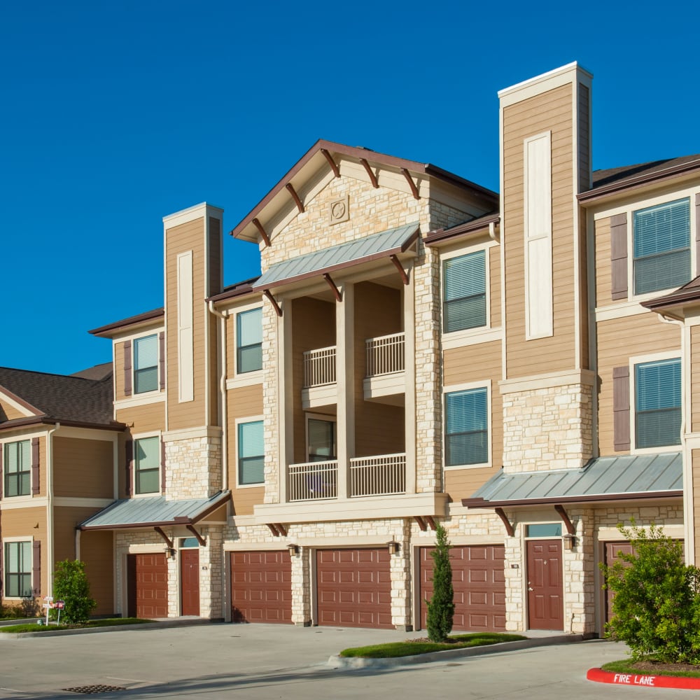 The Crossing at Katy Ranch apartments in Katy, Texas