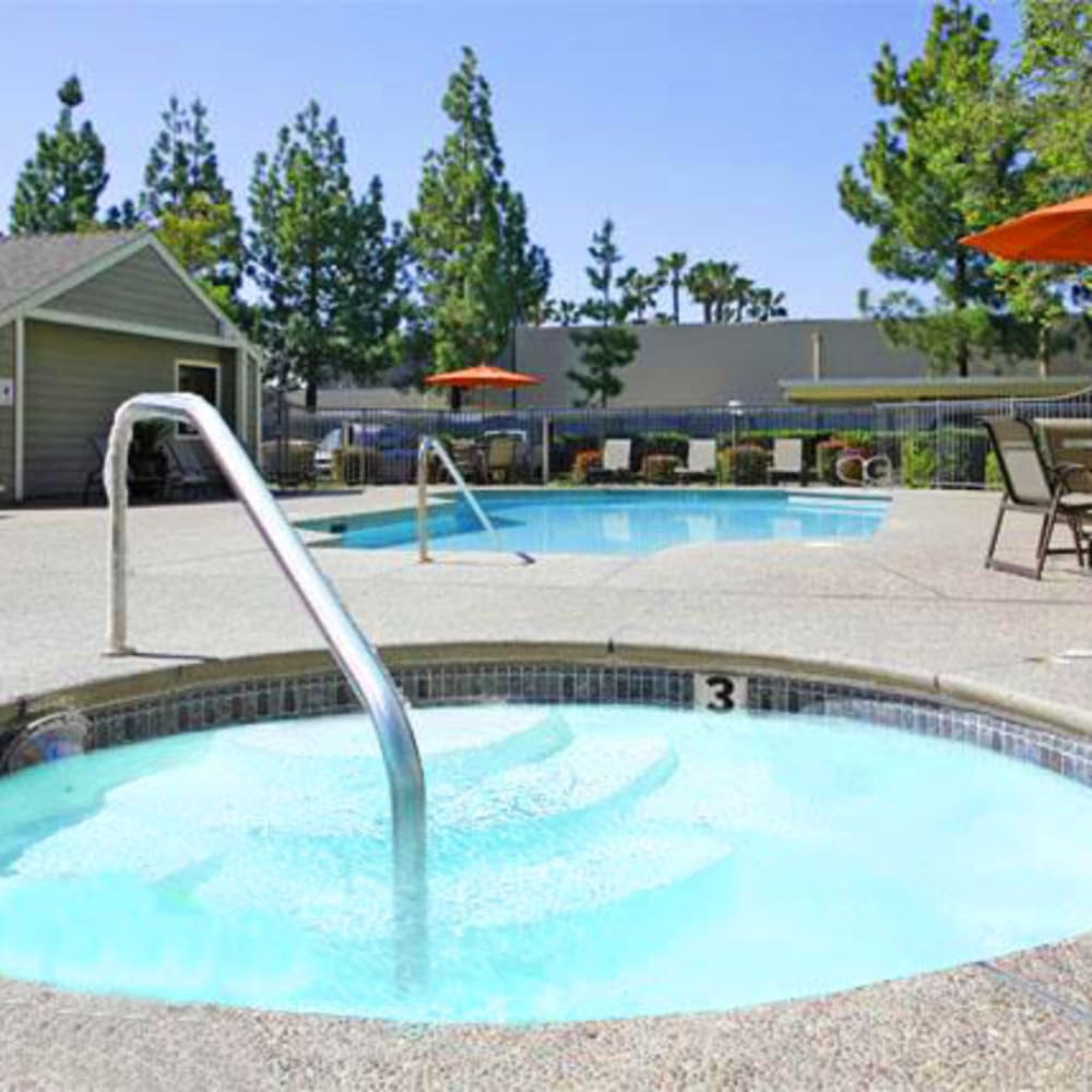 Hot tub at Riverstone Apartments in Sacramento, California