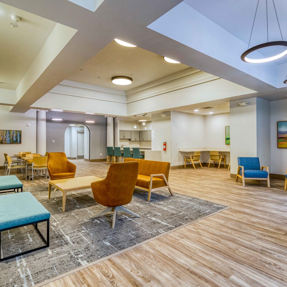 Large lobby area with seating for residents at Argonaut/El Tovar Apts in Denver, Colorado