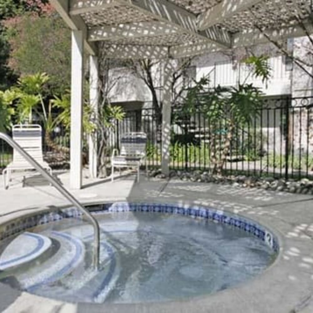 Hot tub at Westpointe Apartments in Stockton, California