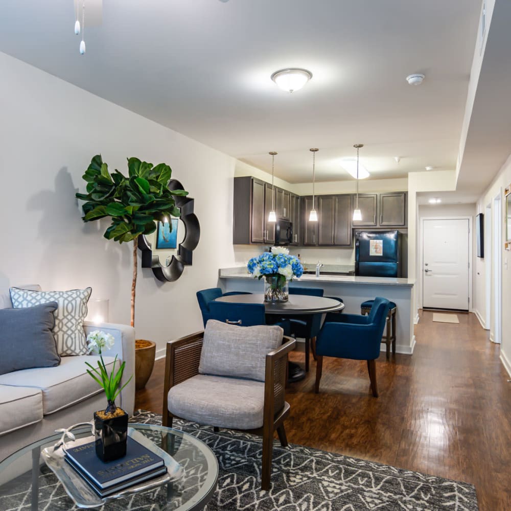 Wood flooring in an apartment living room, dining room and kitchen at Glenmoor Oaks in Moseley, Virginia