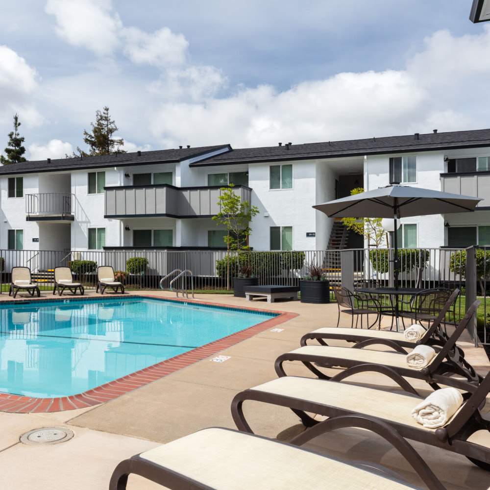 Modern Apartments at The Woodlark in Hayward, California