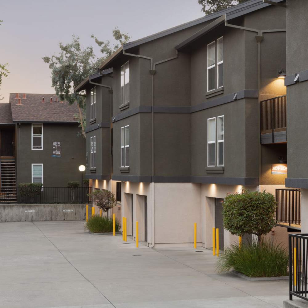 Modern Apartments at Pebble Creek in Fremont, California