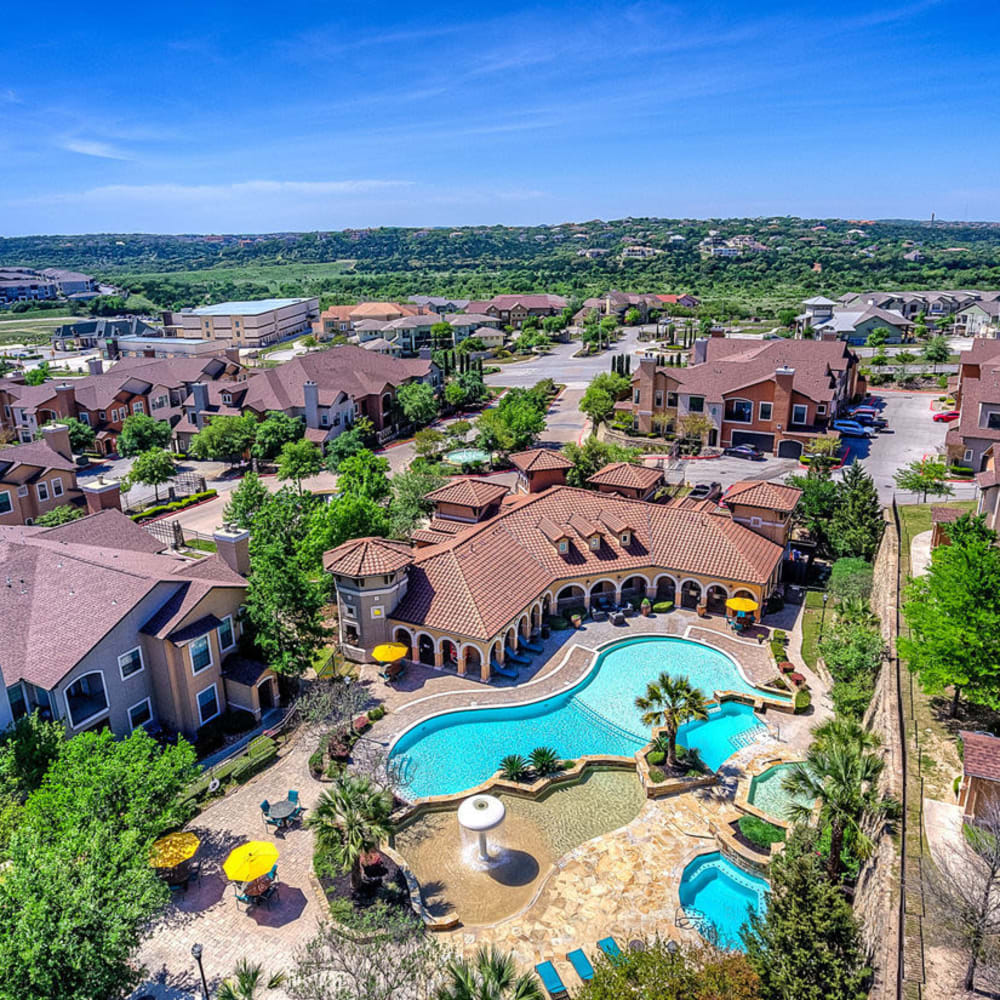 Overhead view of beautiful property at Estates at Canyon Ridge in San Antonio, Texas