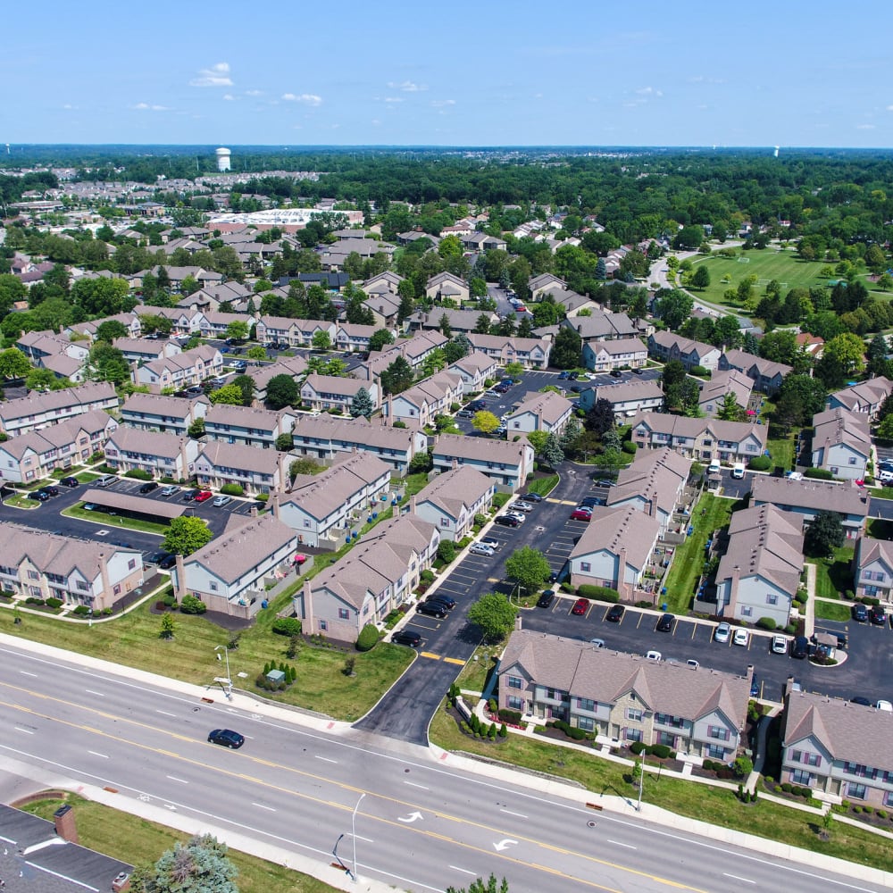 Overhead street view of community at Mason Row Townhomes in Dublin, Ohio