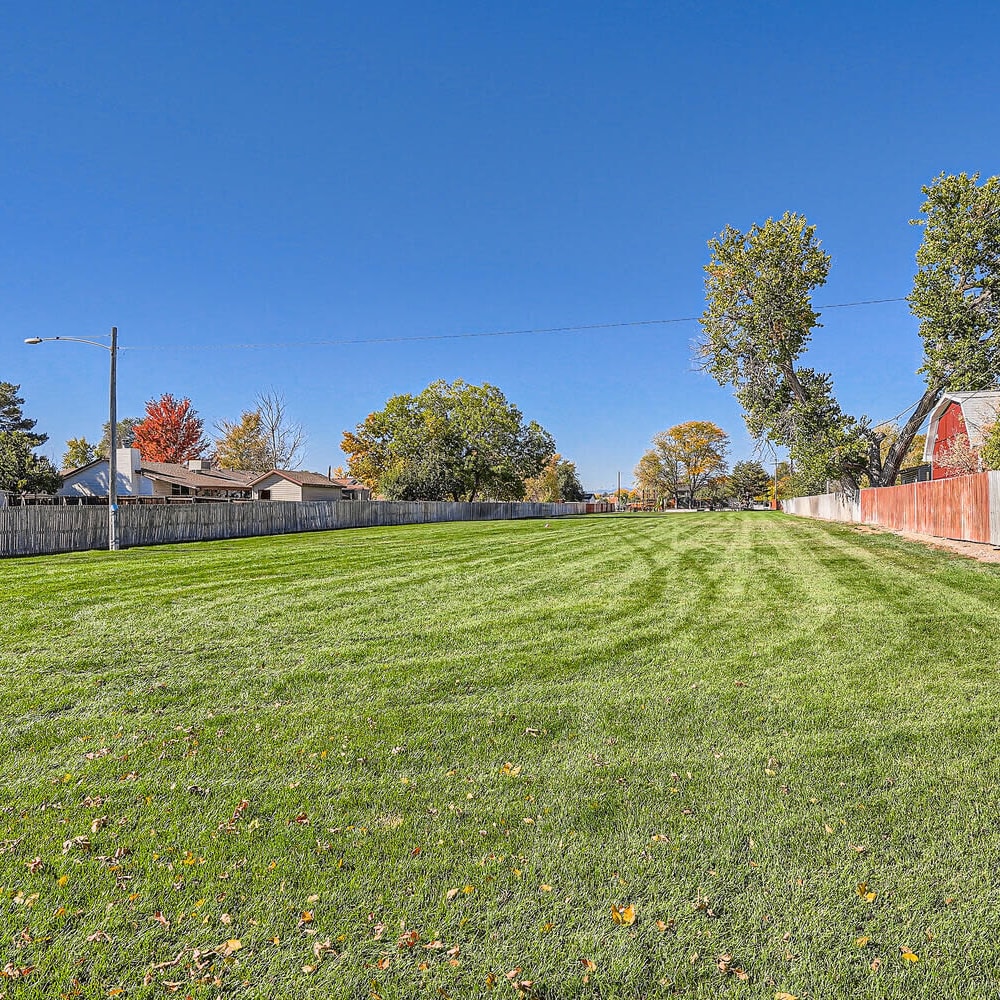 Large open greenspace at Village On Cypress in Thornton, Colorado