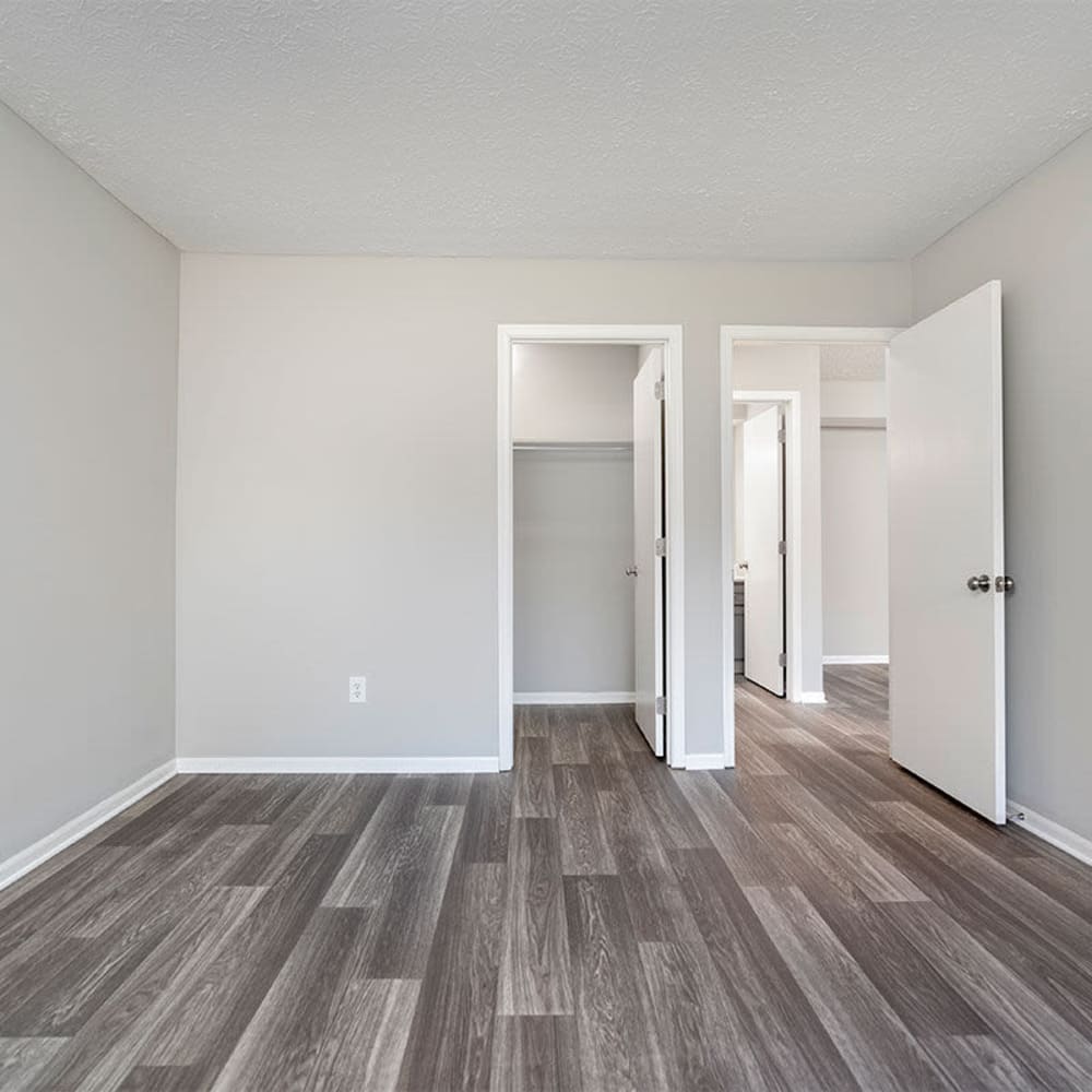 Another bedroom with closet door open at Ashlar Flats in Dublin, Ohio