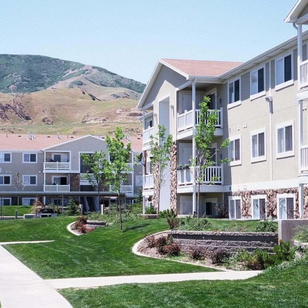Exterior of apartments at Elk Run Apartments in Magna, Utah