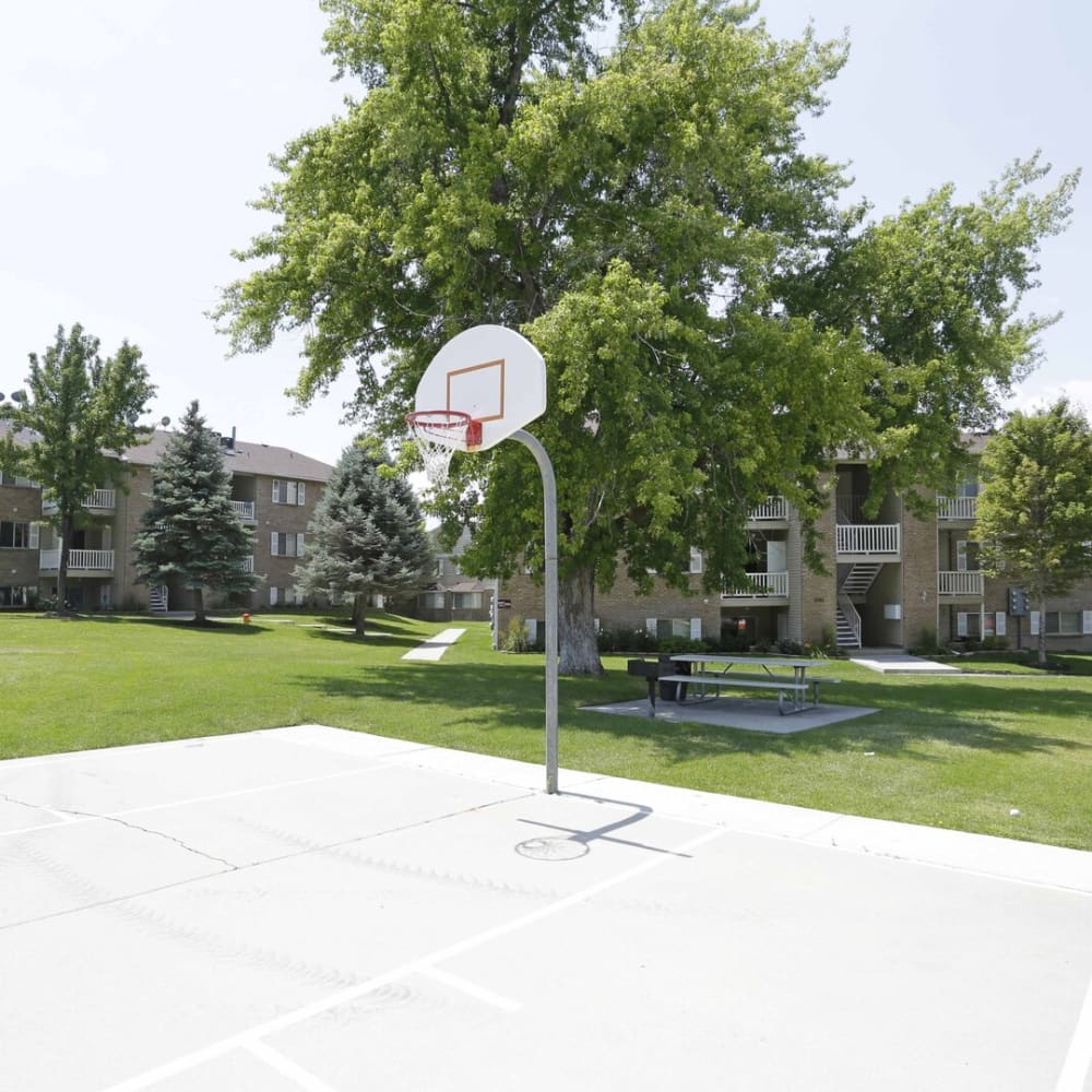An on-site basketball court at Highland Pointe Apartments in Cottonwood Heights, Utah
