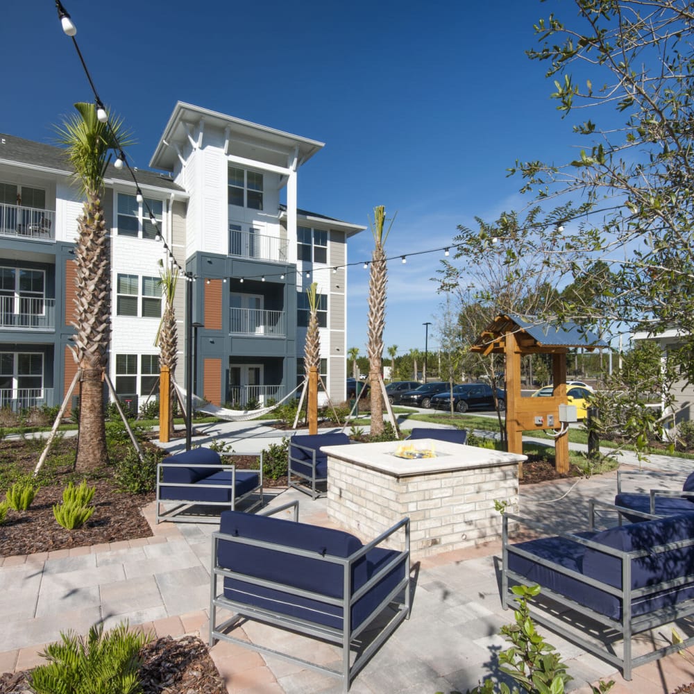 Amazing views from the community courtyard at Alcove Apartments in Orlando, Florida