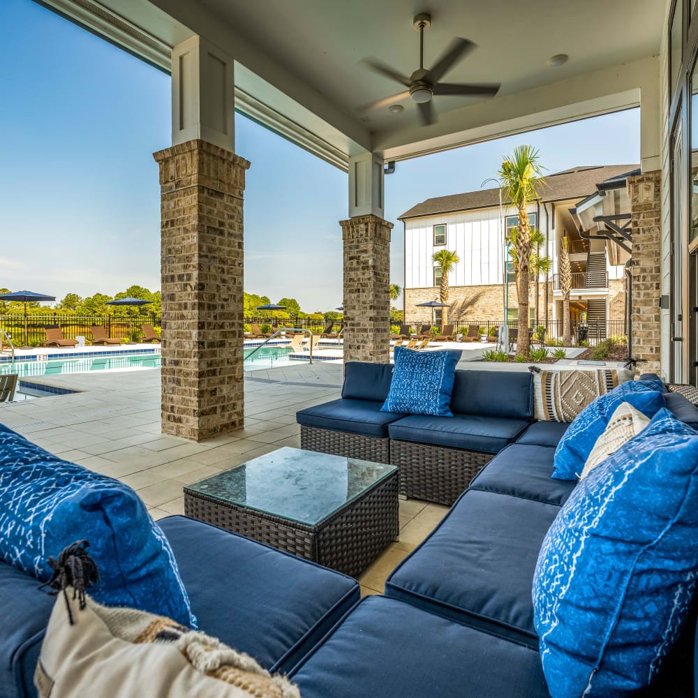 Outdoor lounge area at Novo Kendall Town in Jacksonville, Florida