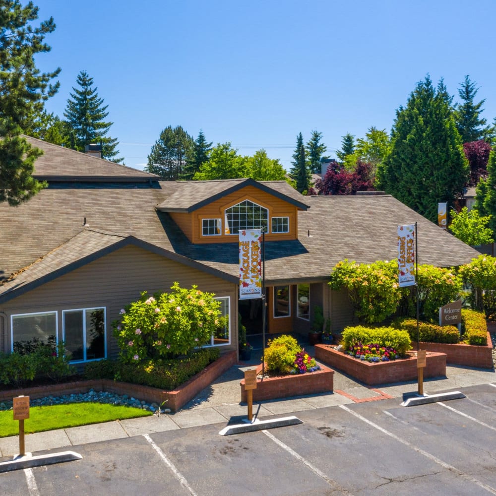 External view of clubhouse at The Seasons in Lynnwood, Washington