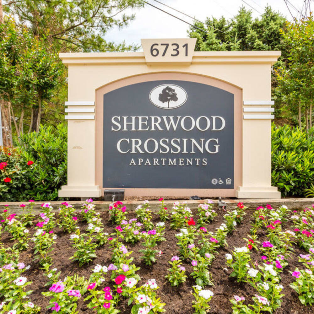 Sign Sherwood Crossing in Elkridge, Maryland