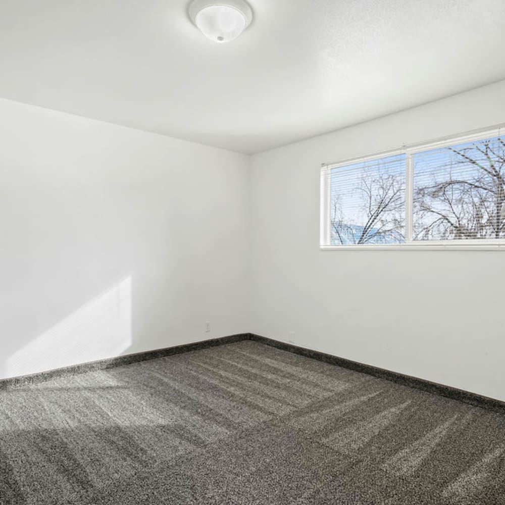 Plush carpeting in an apartment bedroom at Mark Twain Apartments in Salt Lake City, Utah
