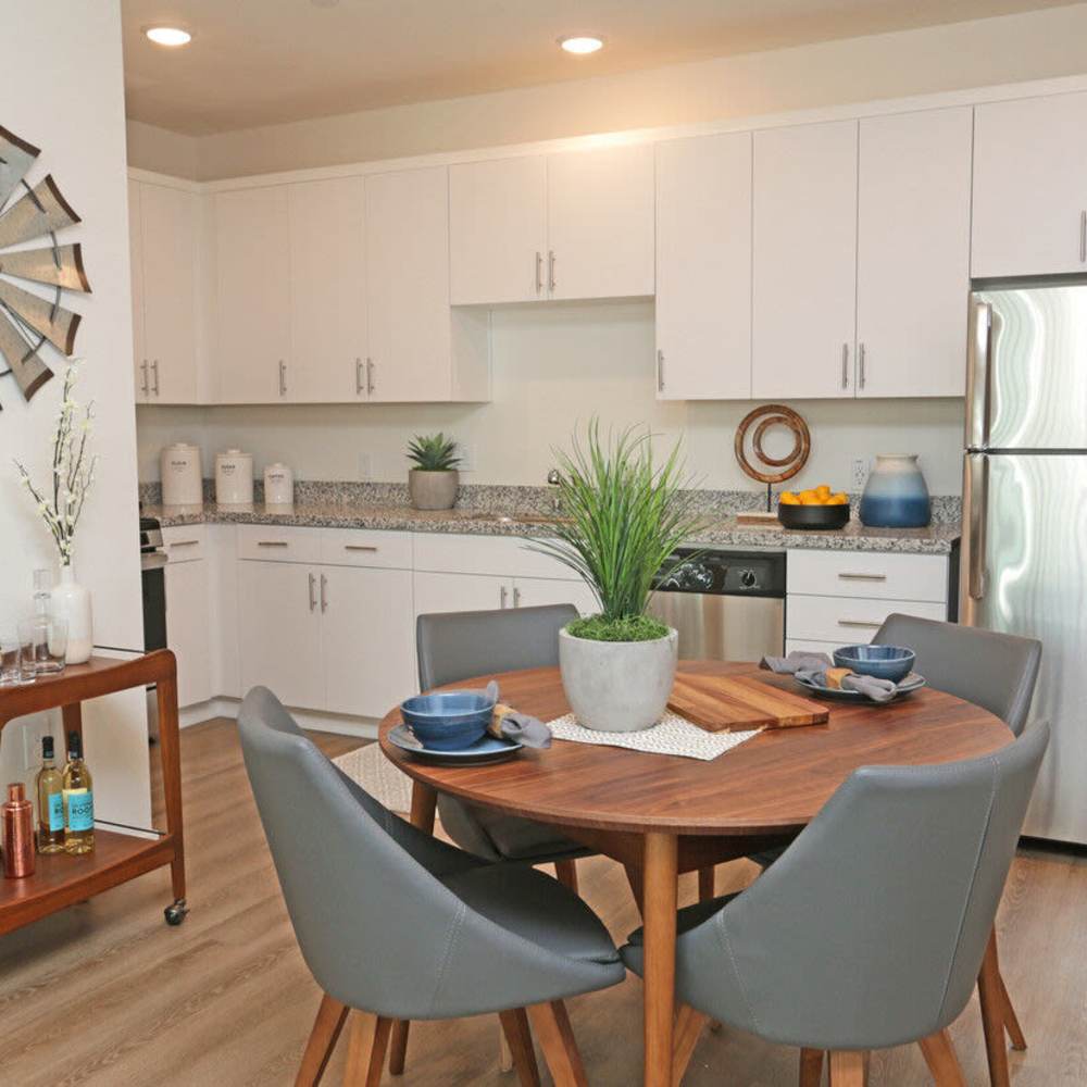 Modern kitchens and dining rooms at Blue Oak in Paso Robles, California