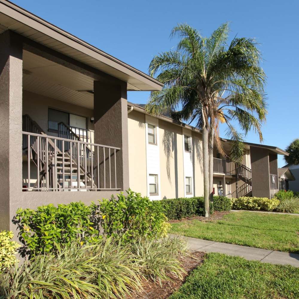 Exterior view of apartment building at Four Lakes at Clearwater in Clearwater, Florida