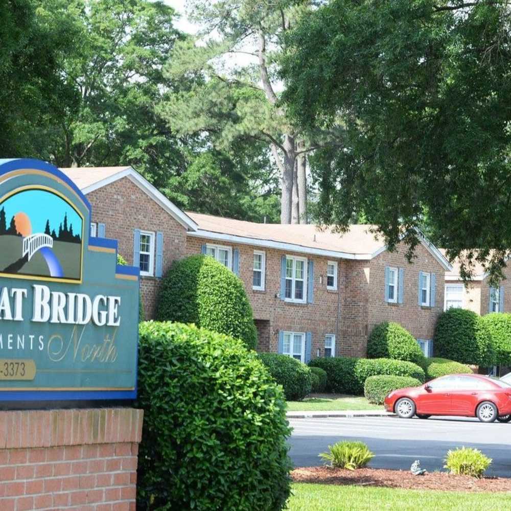 Landmark at Great Bridge Apartments in Chesapeake, Virginia