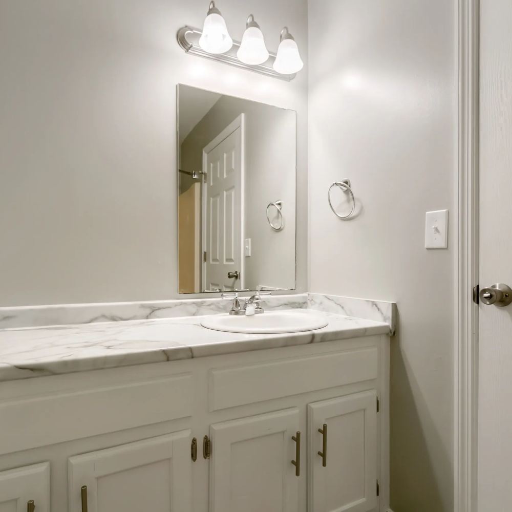 Apartment bathroom at The Flats At Wilkinson in White House, Tennessee