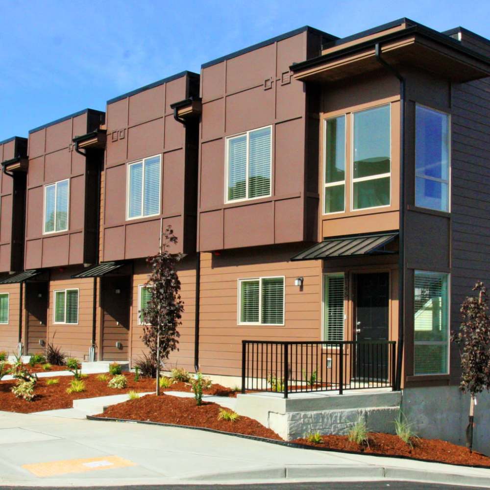 Exterior shot of the apartment at Lawson Properties in Tacoma, Washington