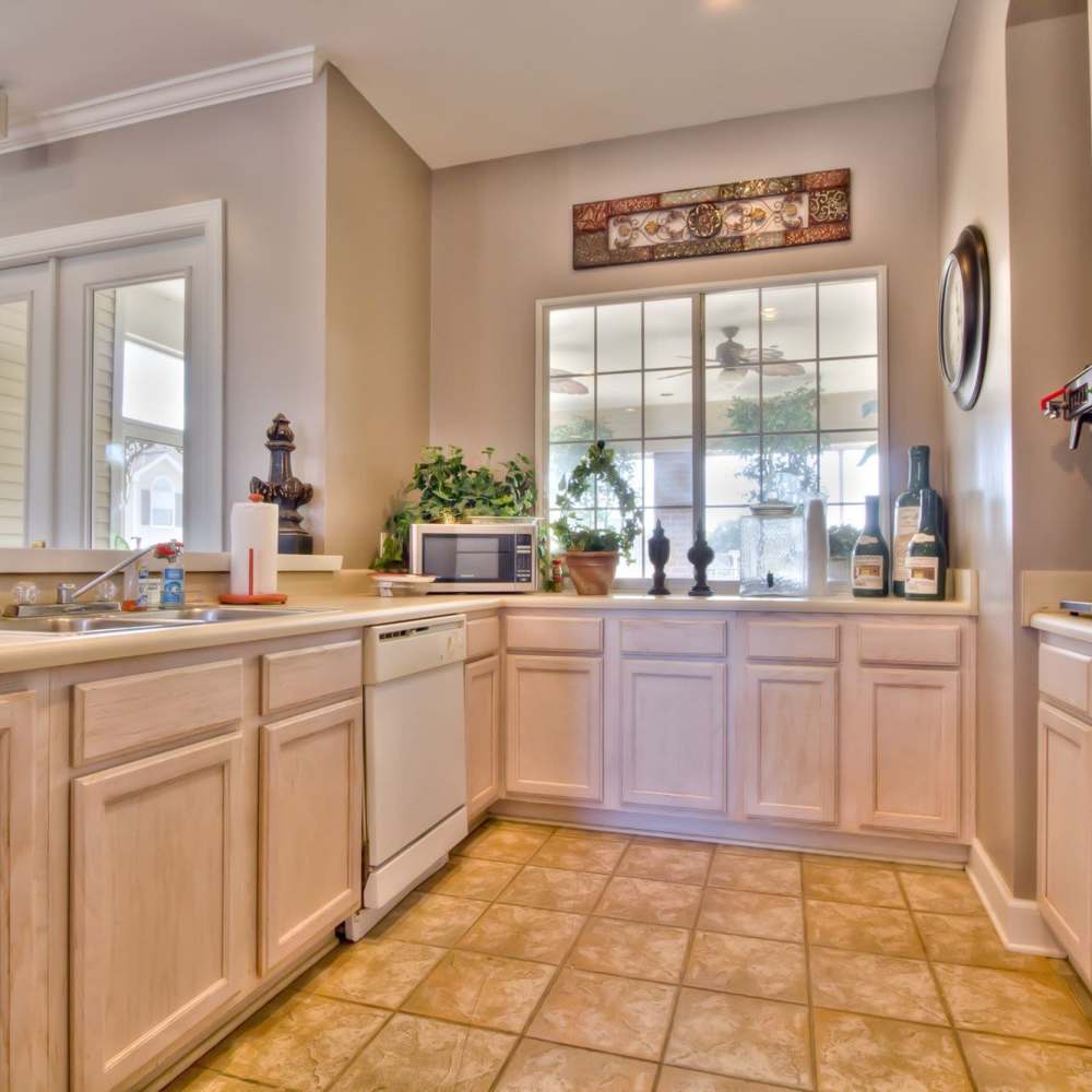 Upgraded kitchen at Arbors at the Reservoir in Ridgeland, Mississippi, 