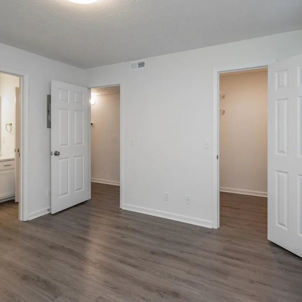 Apartment with wood-style flooring at The Bellevue At 1045 in Cookeville, Tennessee