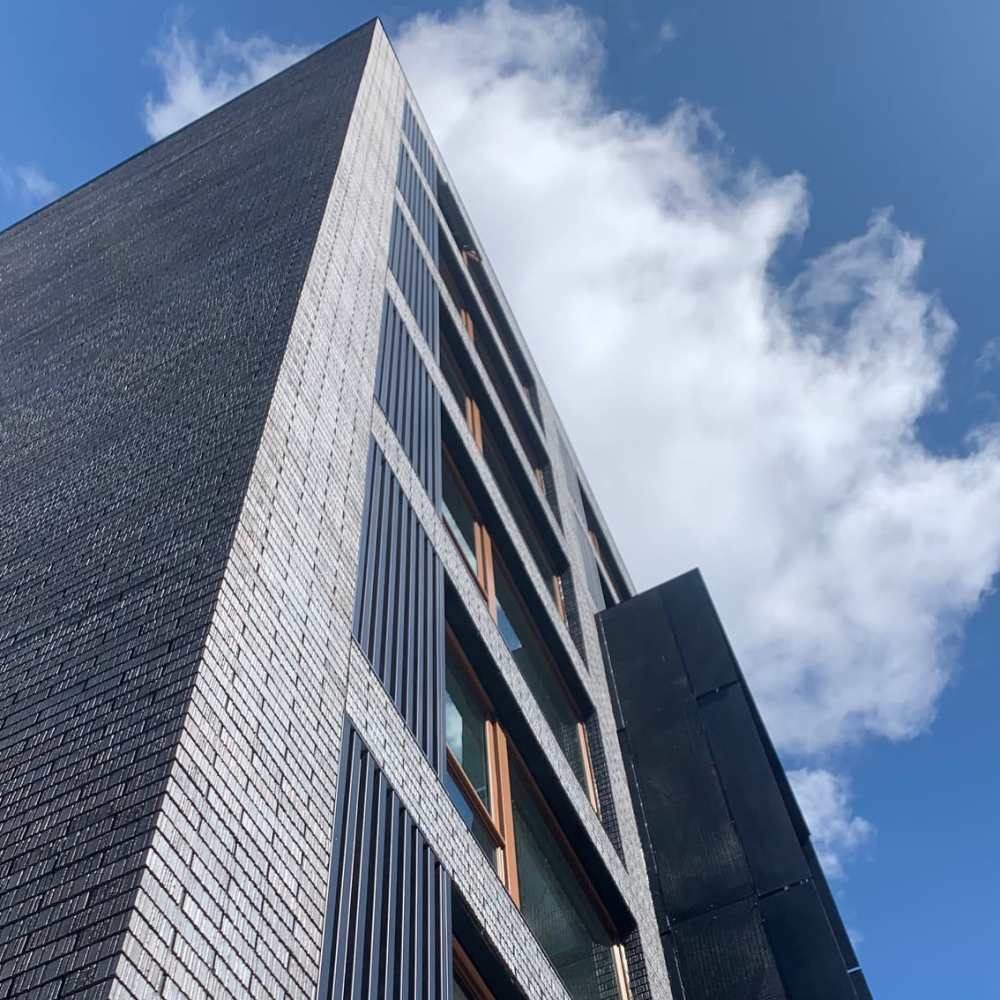 Building photo from below at DOCK 59 in Portland, Oregon