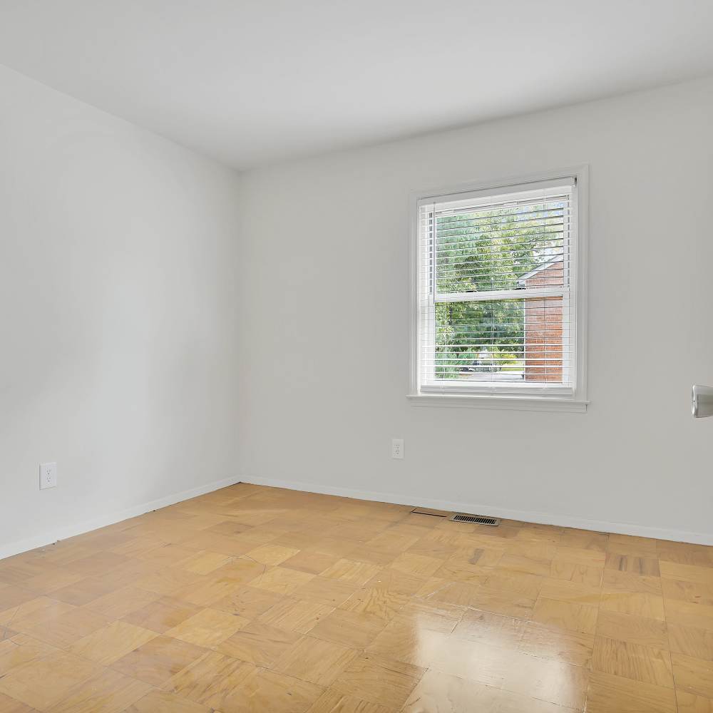 Wood-style flooring at Jefferson in Richmond, Virginia