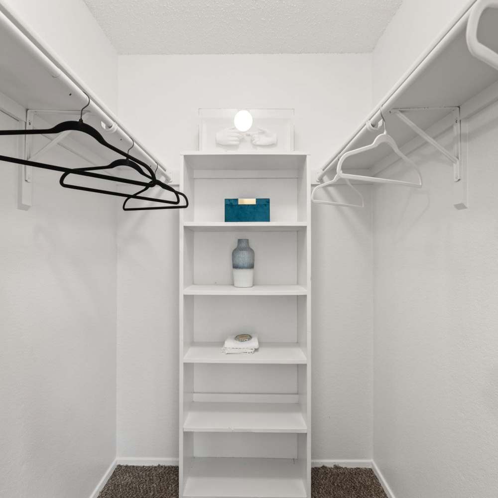walk in closet
