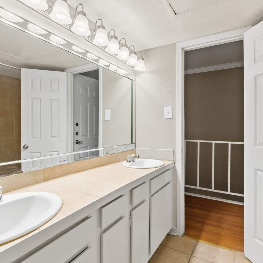 Floorplan E | 1 BR, 1BA With Study (Primary Bathroom) 1008 Sq Ft