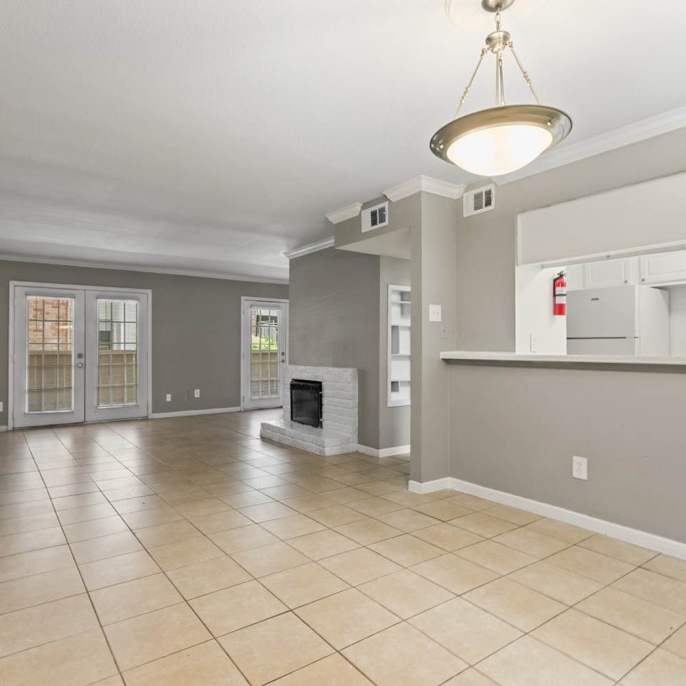 Floorplan E | 1 BR, 1BA With Study (Livingroom) 1008 Sq Ft
