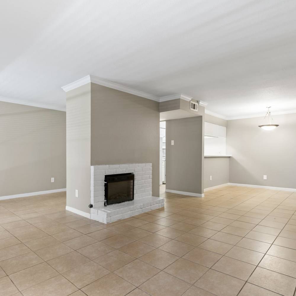 Floorplan E | 1 BR, 1BA With Study (Livingroom) 1008 Sq Ft