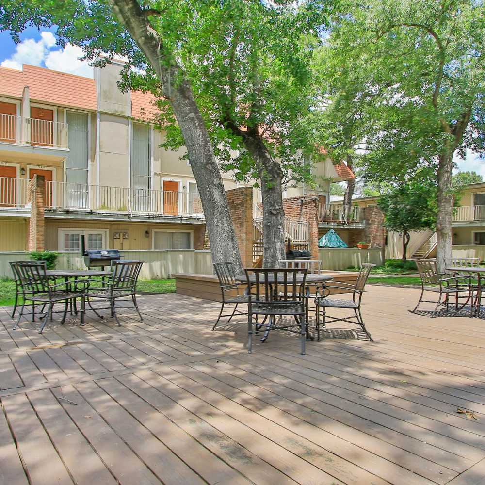 Secondary Pool Deck and Grill